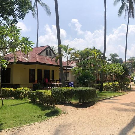 Moonwalk Lanta Resort Ko Lanta Extérieur photo