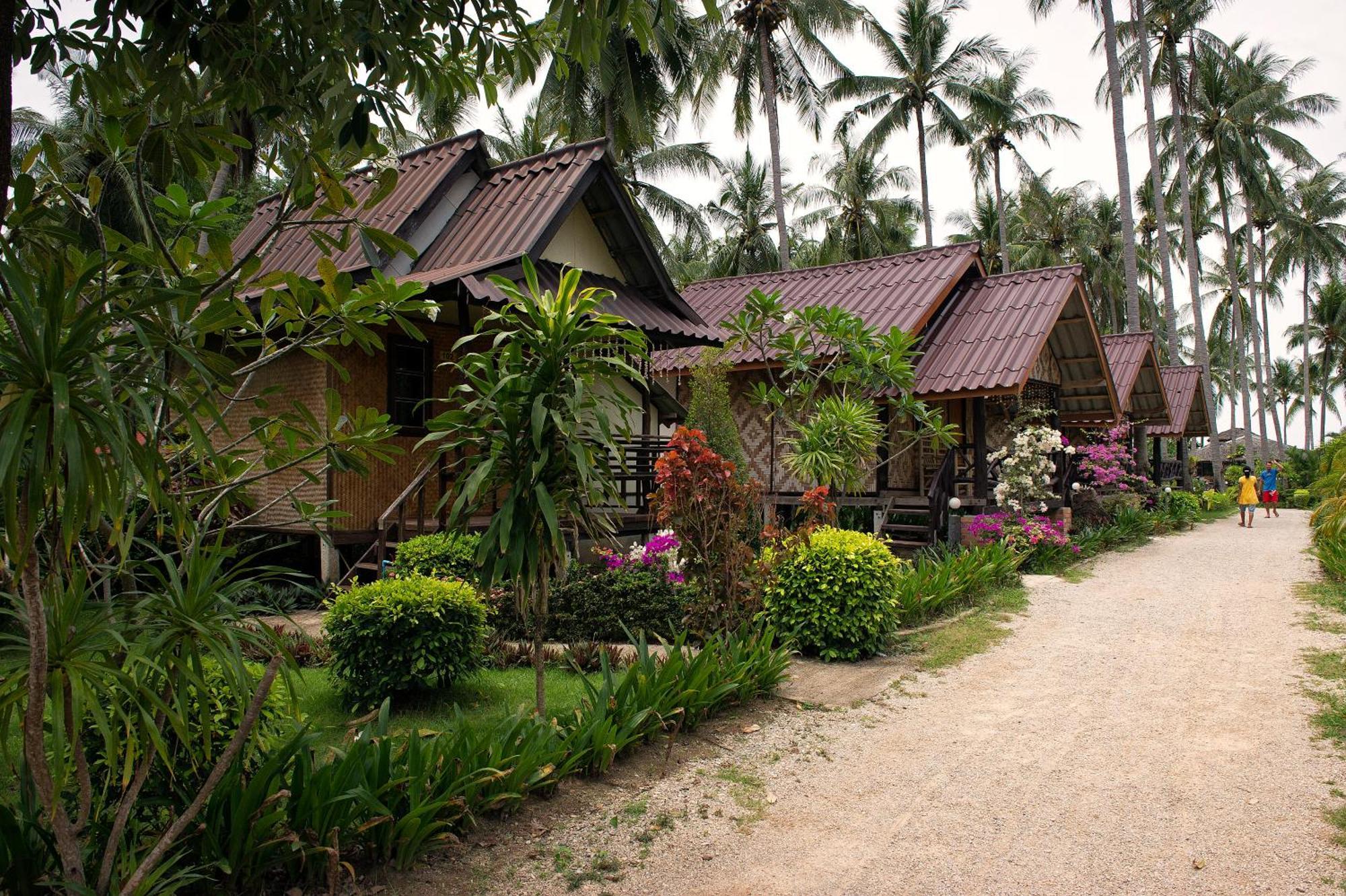 Moonwalk Lanta Resort Ko Lanta Extérieur photo