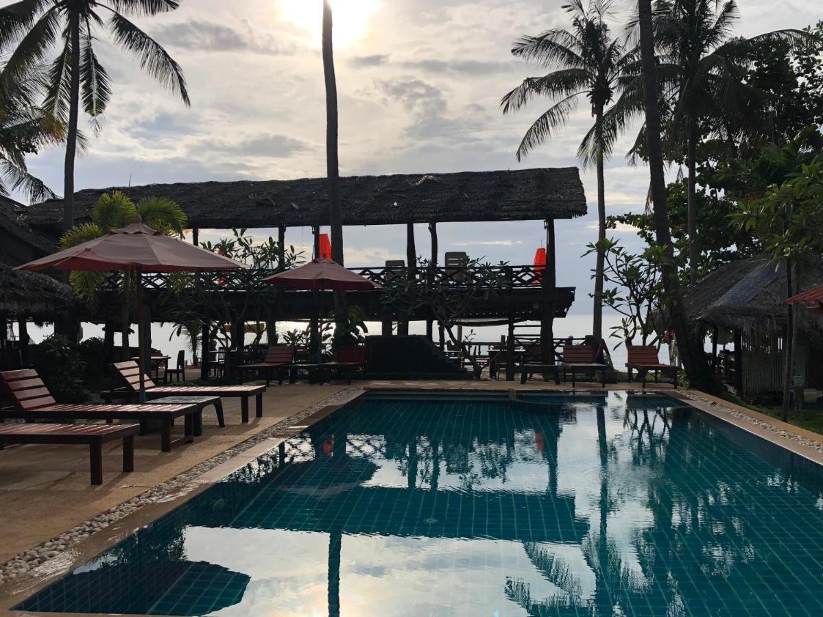 Moonwalk Lanta Resort Ko Lanta Extérieur photo